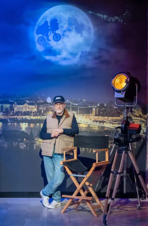Steven Spielberg figurája a Madame Tussauds Budapestben