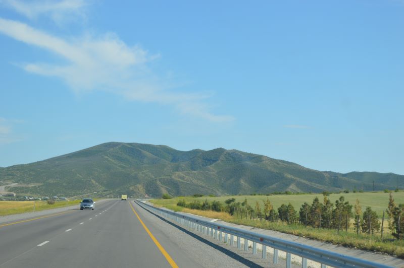 A környék, úton Naftalanba, Azerbajdzsán