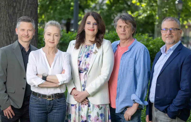 A zsűri elnöke Für Anikó, Jászai Mari-díjas színésznő. Mellette balra Horváth Csaba, a Nemzeti Filmintézet marketing- és kommunikációs igazgatója, jobbra pedig Romwalter Judit producer, Dr. Pacskovszki József, Balázs Béla-díjas filmrendező és egyetemi tanár, valamint Dr. Tóth István Zoltán, a Duna Médiaszolgáltató Nonprofit Zrt. tartalomért felelős igazgatója