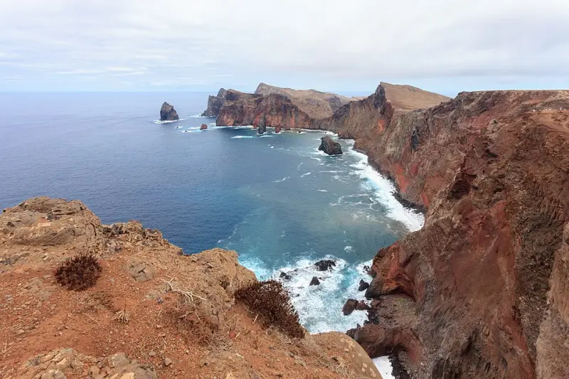 Kilátás a Ponta do Castelóra a Ponta do Rostóról, Ponta de São Lourenço, Madeira, Portugália. Forrás: Luis Miguel Bugallo Sánchez (Lmbuga) / Wikimedia Commons