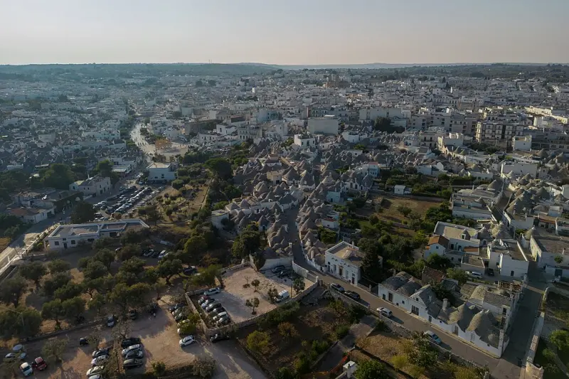 Alberobello, Olaszország. Forrás: ParisTaras / Wikimedia Commons