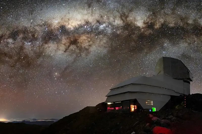 Vera C. Rubin Obszervatórium és a Tejútrendszer csillagai, 2022. február 16. Forrás: Rubin Observatory/NSF/AURA/B. Quint / Wikimedia Commons
