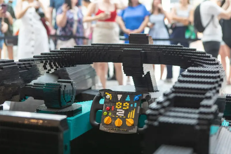 Forma-1 LEGO autó, Allee Bevásárlóközpont. Forrás: Mitte Communications