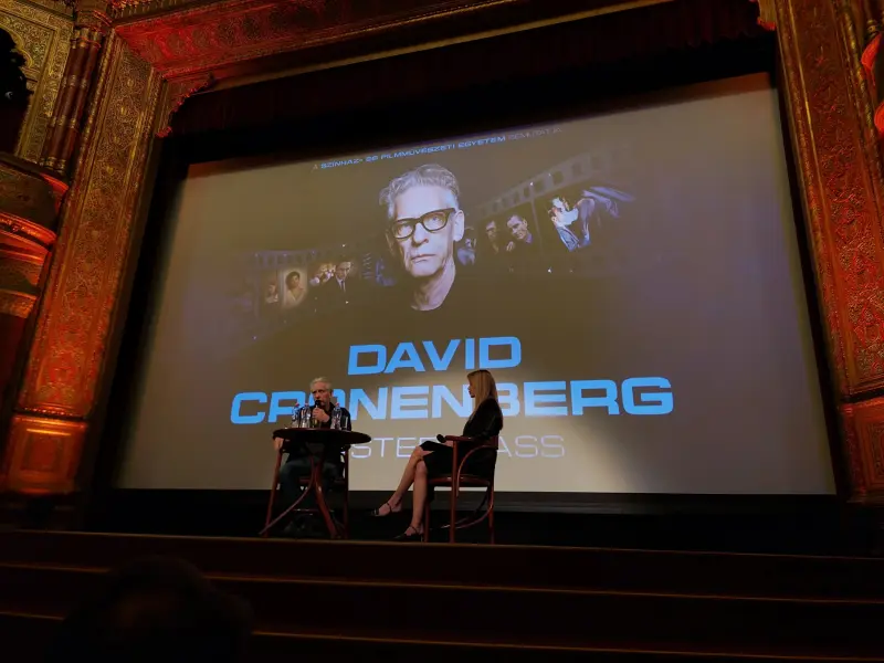 David Cronenberg és Somossy Barbara az Uránia Nemzeti Filmszínházban, 2025. szeptember 19-én, Budapesti Klasszikus Film Maraton