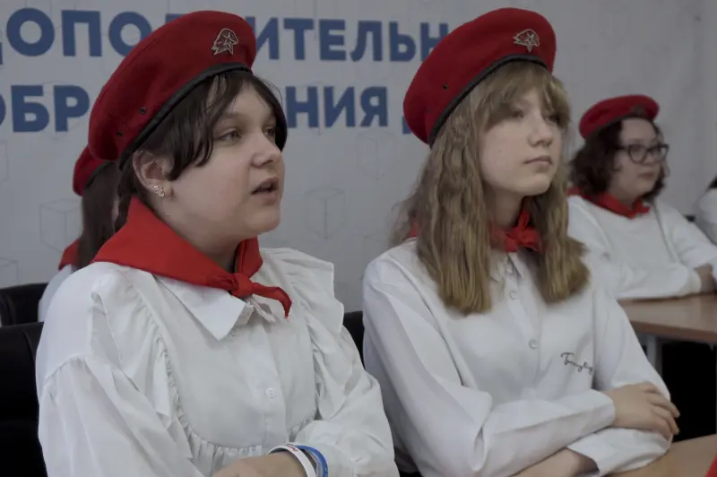 Részlet a Senki tanár úr Putyin ellen (Mr. Nobody Against Putin) című filmből. Forrás: Pavel Talankin