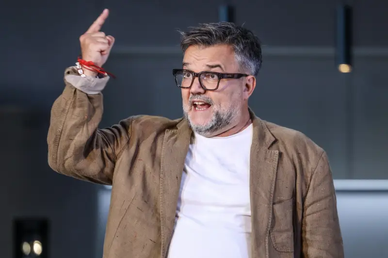 Hevér Gábor a Tiszta őrületben. Fotó: Horváth Judit / Centrál Színház