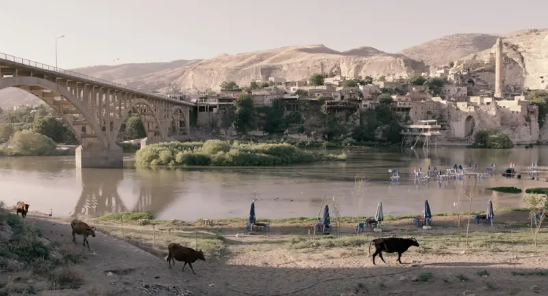 1751904738_HJ_still5