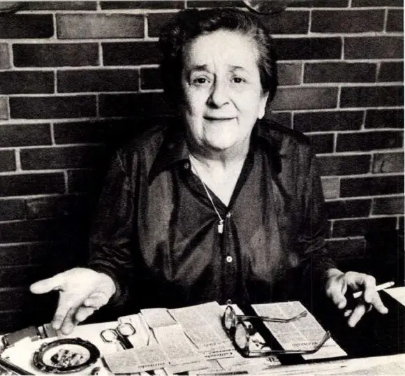 Gobbi Hilda a Budapest folyóiratban, 1976. Fotó: Csigó László