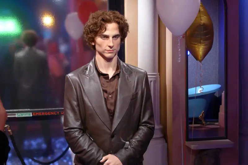 Timothée Chalamet viaszszobra a Madame Tussauds Budapestben, 2026. május 21-én