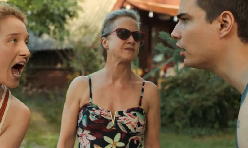 Waskovics Andrea, Für Anikó és Vilmányi Benett a Mommy Blue című filmben. Fotó: InterCom